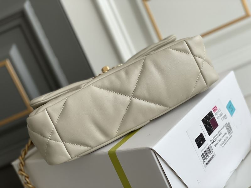 Ch**el 19 bags
